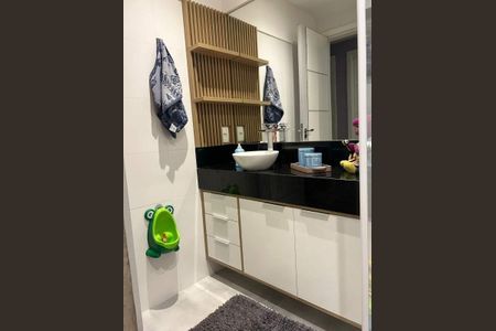 Apartamento à venda com 138m², 4 quartos e 1 vaga