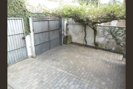 Casa à venda com 301m², 3 quartos e 3 vagas