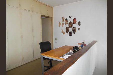 Casa à venda com 301m², 3 quartos e 3 vagas