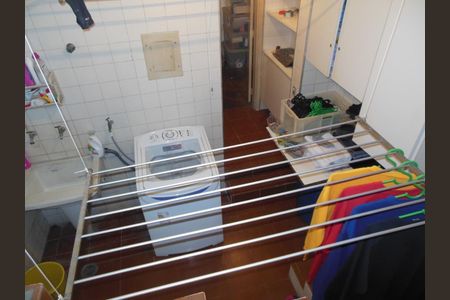 Casa à venda com 301m², 3 quartos e 3 vagas