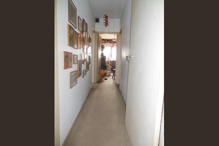 Casa à venda com 301m², 3 quartos e 3 vagas