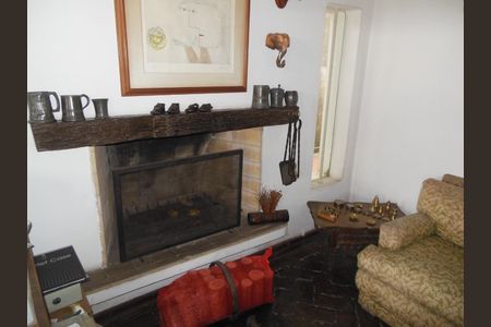 Casa à venda com 3 quartos, 301m² em Jardim Vitoria Regia (Zona Oeste), São Paulo