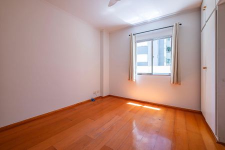 Quarto de apartamento à venda com 1 quarto, 55m² em Pinheiros, São Paulo