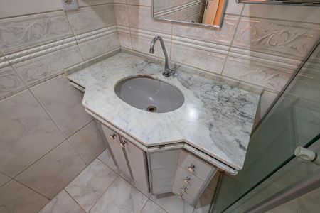 Banheiro Social de apartamento à venda com 1 quarto, 55m² em Pinheiros, São Paulo