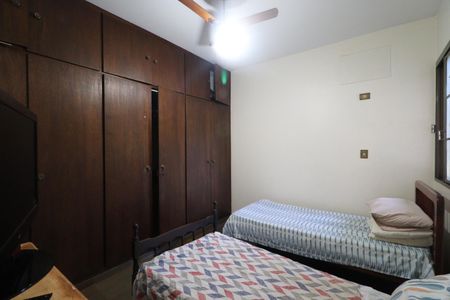 Casa para alugar com 500m², 4 quartos e 3 vagasQuarto 2