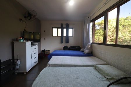 Casa para alugar com 500m², 4 quartos e 3 vagasSuíte 1