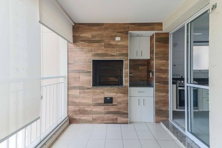 Apartamento para alugar com 109m², 2 quartos e 2 vagasVaranda
