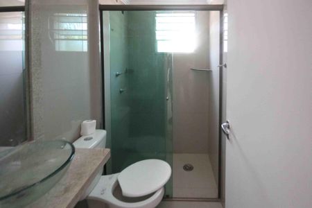 Apartamento à venda com 48m², 2 quartos e 1 vaga Apartamento à venda com 48m², 2 quartos e 1 vagaBanheiro