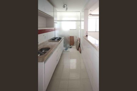 Apartamento à venda com 48m², 2 quartos e 1 vaga Apartamento à venda com 48m², 2 quartos e 1 vagaCozinha