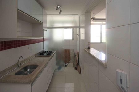 Apartamento à venda com 48m², 2 quartos e 1 vaga Apartamento à venda com 48m², 2 quartos e 1 vagaCozinha