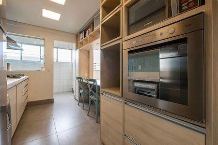 Apartamento à venda com 89m², 2 quartos e 1 vagaCozinha