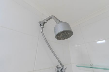 Apartamento para alugar com 49m², 1 quarto e 1 vaga Apartamento para alugar com 49m², 1 quarto e 1 vagaBanheiro da Suíte 1