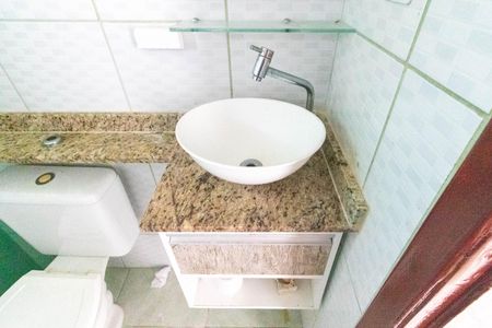 Apartamento para alugar com 60m², 2 quartos e 1 vagaBanheiro 