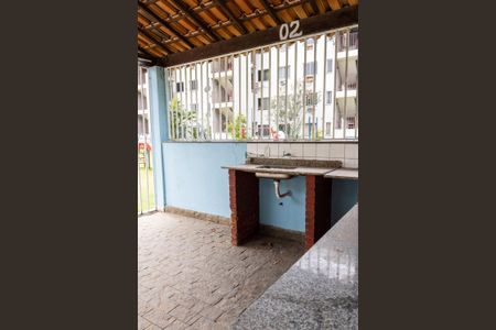 Apartamento para alugar com 60m², 2 quartos e 1 vagaÁrea comum - Churrasqueira