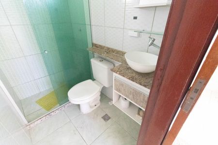 Apartamento para alugar com 60m², 2 quartos e 1 vagaBanheiro 