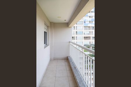 Varanda de kitnet/studio para alugar com 1 quarto, 37m² em Centro, Guarulhos