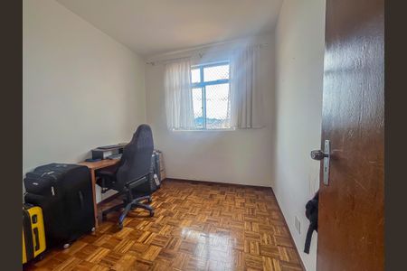 Apartamento à venda com 100m², 4 quartos e 1 vagaQuarto 3