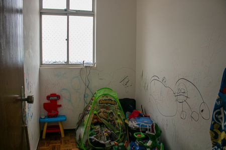 Apartamento à venda com 100m², 4 quartos e 1 vagaQuarto 1