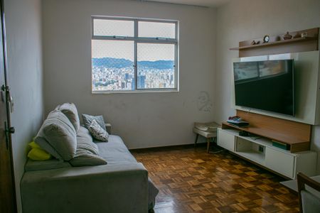 Sala de apartamento à venda com 4 quartos, 100m² em Lagoinha, Belo Horizonte