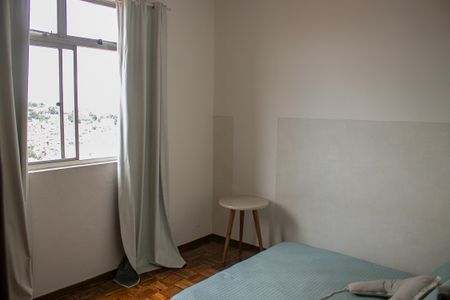 Apartamento à venda com 100m², 4 quartos e 1 vagaQuarto 2