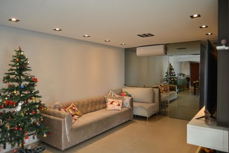 Sala de apartamento para alugar com 3 quartos, 120m² em Jardim, Santo André