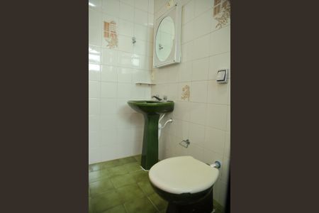 Casa para alugar com 200m², 3 quartos e 6 vagasBanheiro Suíte 2 