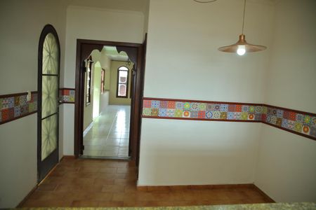 Casa para alugar com 200m², 3 quartos e 6 vagasCopa/Cozinha 