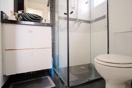 Apartamento à venda com 71m², 3 quartos e 2 vagasBanheiro da Suíte