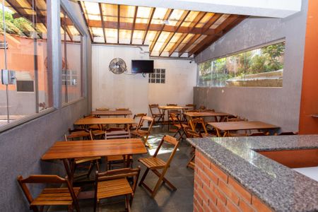 Apartamento à venda com 55m², 2 quartos e 1 vagaChurrasqueira