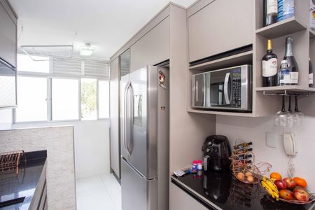 Apartamento à venda com 55m², 2 quartos e 1 vagaCozinha