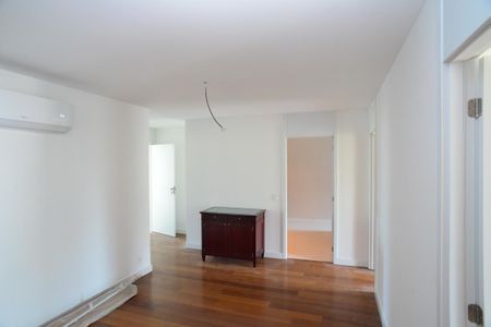 Apartamento à venda com 307m², 4 quartos e 5 vagasHall dos Quartos