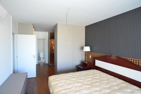Apartamento à venda com 307m², 4 quartos e 5 vagasSuíte Principal