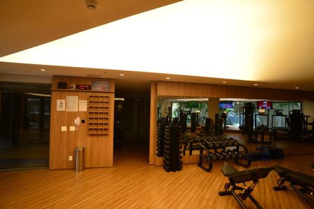 Apartamento à venda com 307m², 4 quartos e 5 vagasÁrea Comum - Academia