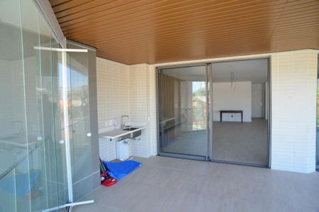 Apartamento à venda com 307m², 4 quartos e 5 vagasVaranda da Sala