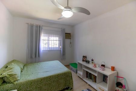 Casa de condomínio à venda com 483m², 5 quartos e 4 vagasSuíte 3