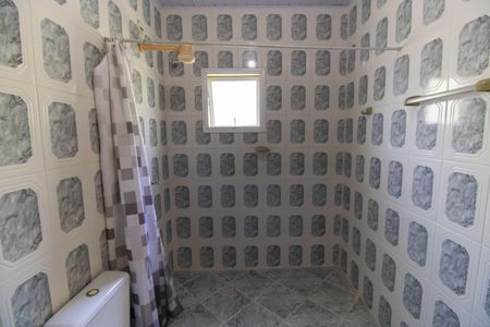 Casa de condomínio à venda com 483m², 5 quartos e 4 vagasBanheiro da Suíte