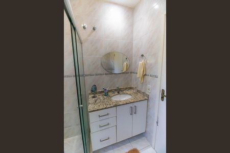 Casa de condomínio à venda com 483m², 5 quartos e 4 vagasBanheiro da Suíte 3