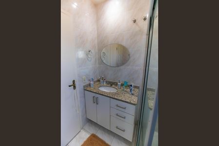 Casa de condomínio à venda com 483m², 5 quartos e 4 vagasBanheiro da Suíte 2