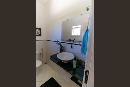 Casa de condomínio à venda com 483m², 5 quartos e 4 vagasLavabo