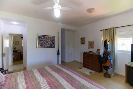 Casa de condomínio à venda com 483m², 5 quartos e 4 vagasSuíte 1