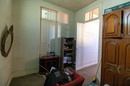 Casa à venda com 250m², 4 quartos e 3 vagas Casa à venda com 250m², 4 quartos e 3 vagasQuarto 2