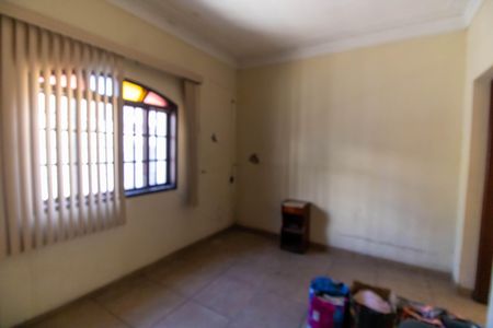 Casa à venda com 250m², 4 quartos e 3 vagas Casa à venda com 250m², 4 quartos e 3 vagasQuarto 1