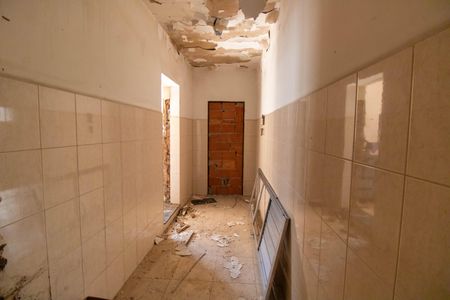 Casa à venda com 250m², 4 quartos e 3 vagas Casa à venda com 250m², 4 quartos e 3 vagasÁrea de Serviço