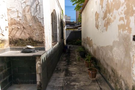 Casa à venda com 250m², 4 quartos e 3 vagas Casa à venda com 250m², 4 quartos e 3 vagasÁrea externa