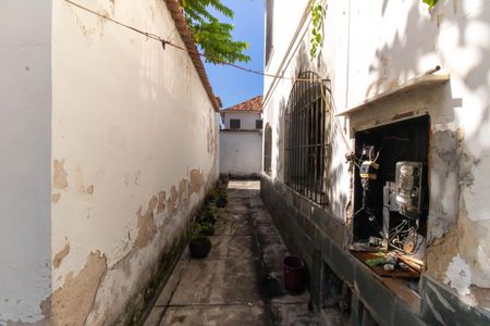 Casa à venda com 250m², 4 quartos e 3 vagas Casa à venda com 250m², 4 quartos e 3 vagasÁrea externa