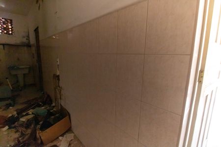 Casa à venda com 250m², 4 quartos e 3 vagas Casa à venda com 250m², 4 quartos e 3 vagasÁrea de Serviço