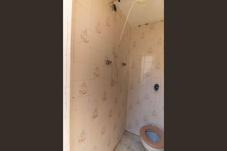 Casa à venda com 250m², 4 quartos e 3 vagas Casa à venda com 250m², 4 quartos e 3 vagasBanheiro Externo