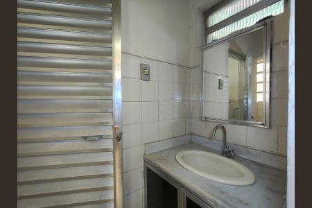 Apartamento à venda com 34m², 1 quarto e 1 vaga Apartamento à venda com 34m², 1 quarto e 1 vagaBanheiro