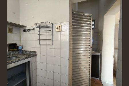 Apartamento à venda com 34m², 1 quarto e 1 vaga Apartamento à venda com 34m², 1 quarto e 1 vagaCozinha