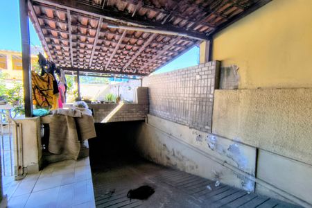 Casa de condomínio à venda com 348m², 5 quartos e 5 vagas1º Pav - Área Externa